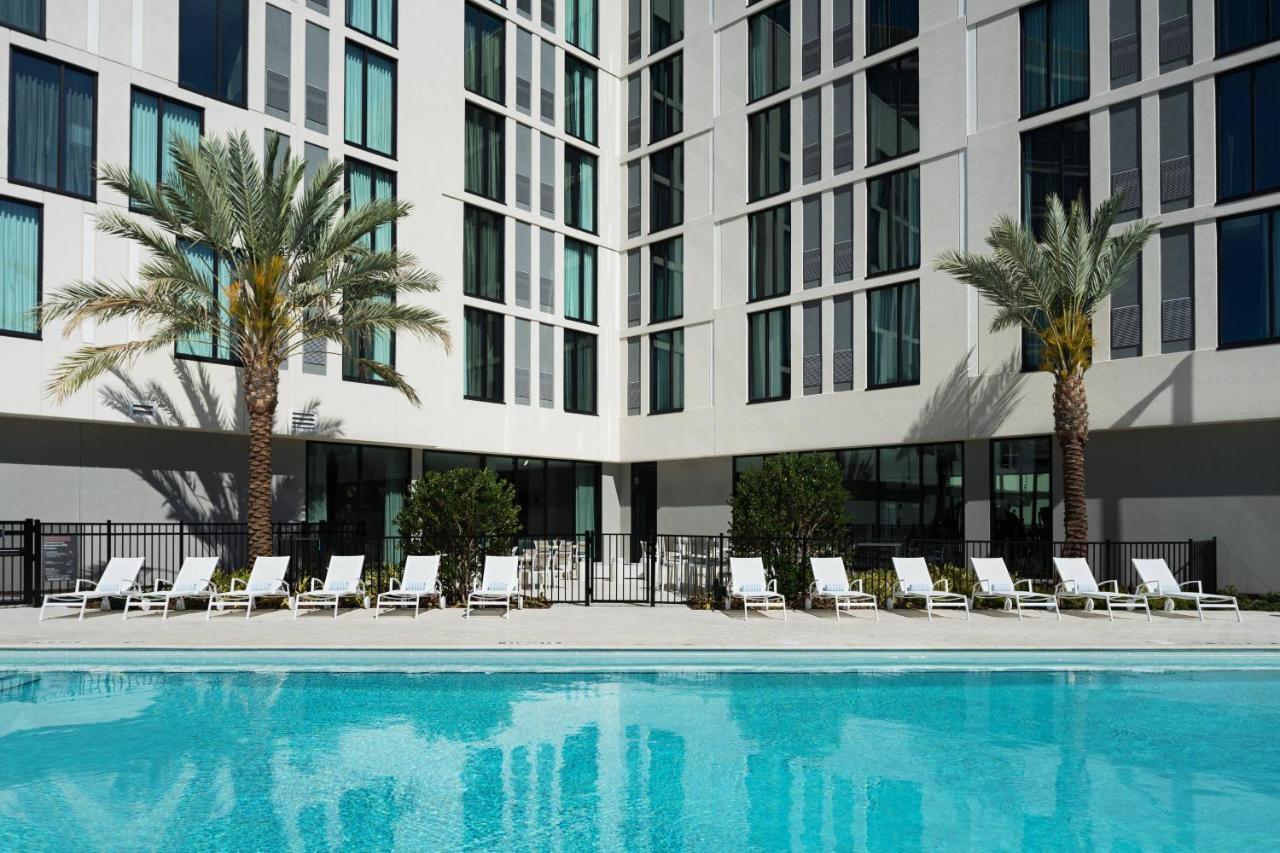 Ac Hotel By Marriott Tampa Airport Exterior photo