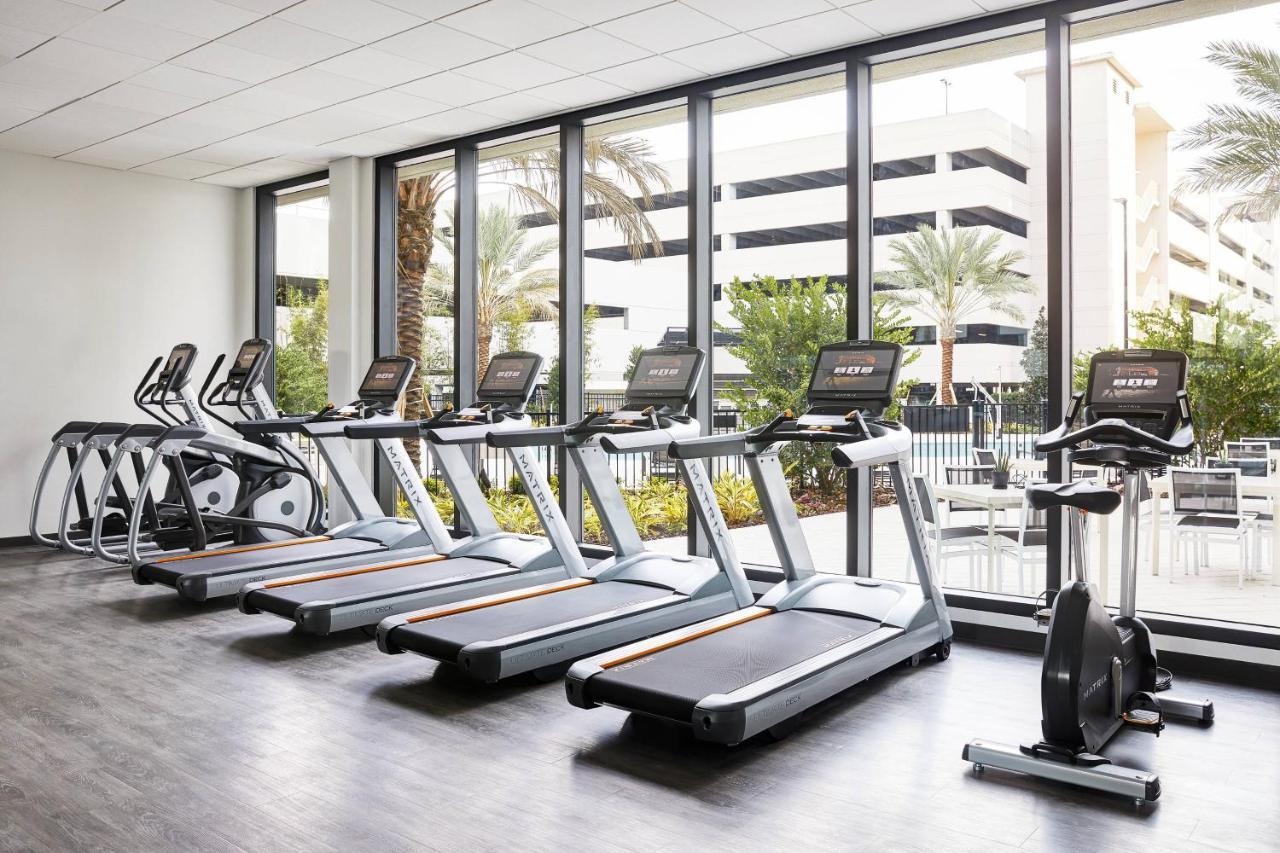 Ac Hotel By Marriott Tampa Airport Exterior photo
